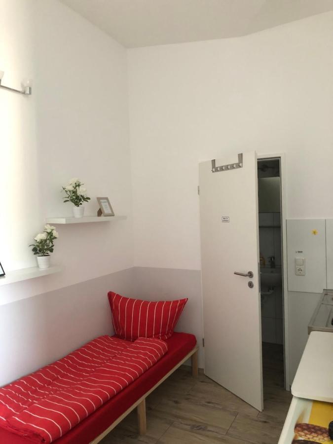 Fremdenzimmer Sas Hueckelhoven Exterior photo